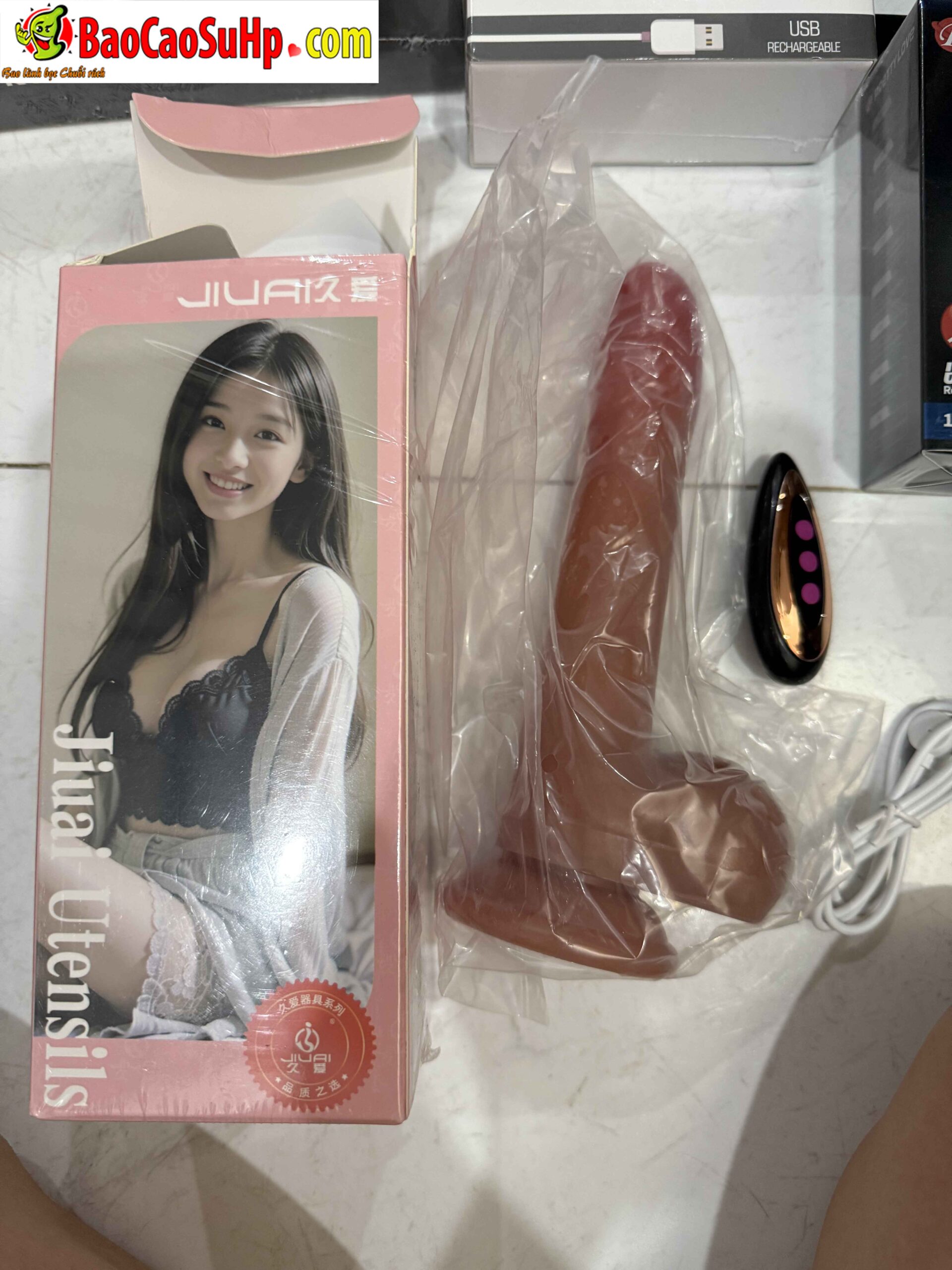 Duong vat gia 3D Jiuai handsome boy nho thut len xuong phat nhiet Silicone scaled