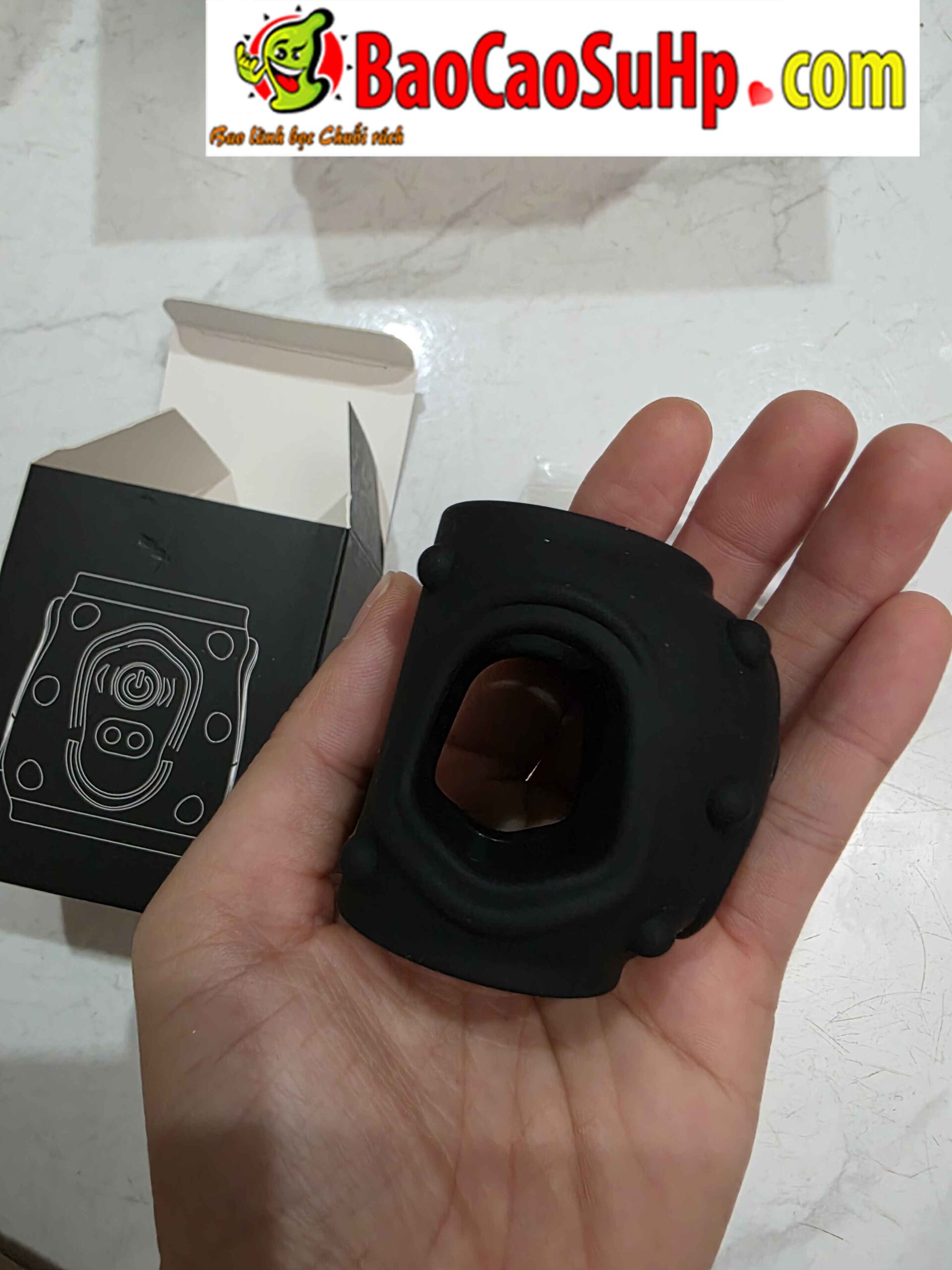 Vong deo duong vat Gan Gai noi mem mai rung manh me SZ063 Azaria Silicone 3 scaled - Vòng đeo dương vật Gân Gai nổi mềm mại rung mạnh mẽ SZ063 Azaria Silicone Vong deo duong vat Gan Gai noi mem mai rung manh me SZ063 Azaria Silicone 3 scaled - Vòng đeo dương vật Gân Gai nổi mềm mại rung mạnh mẽ SZ063 Azaria Silicone