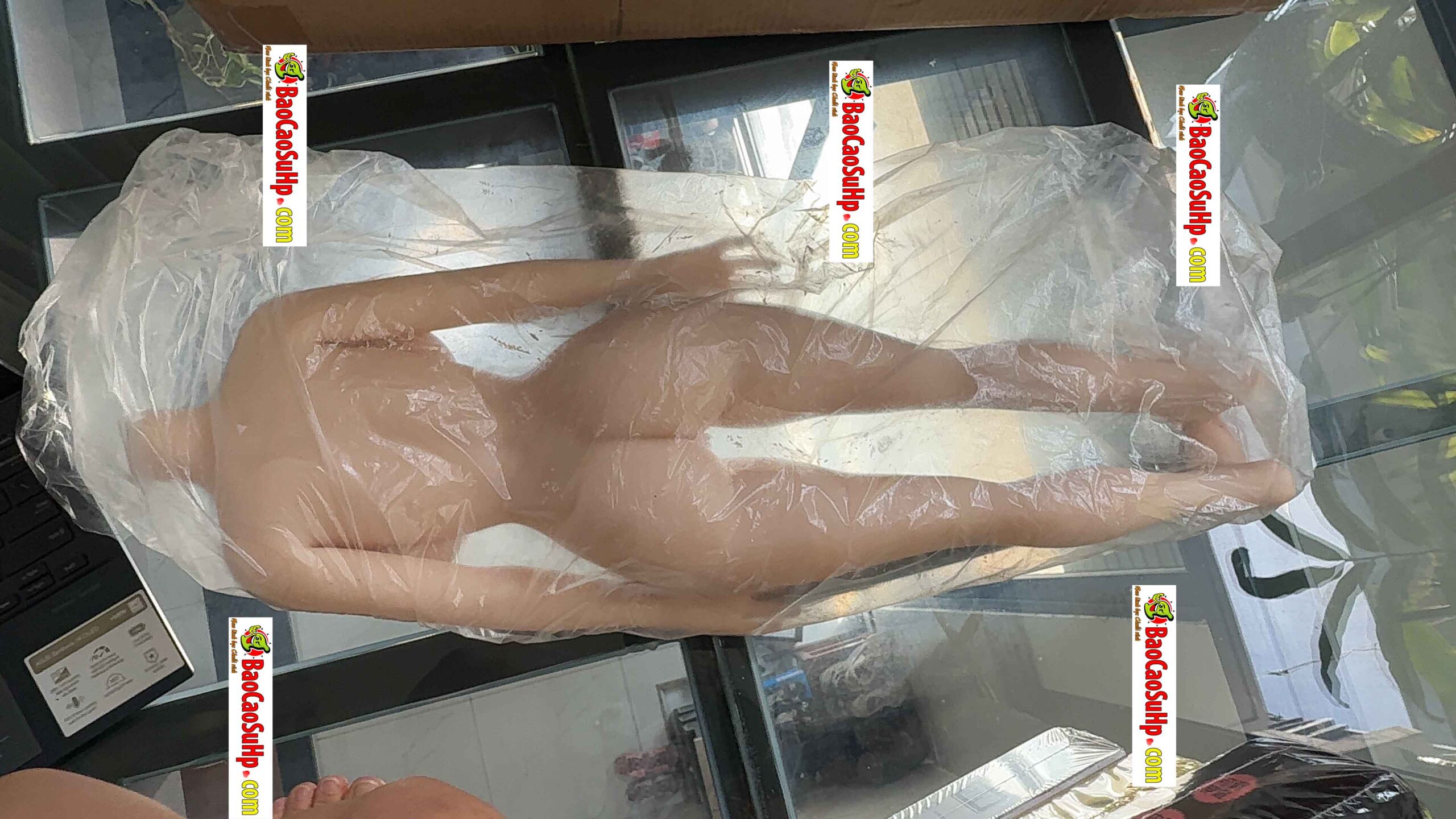 bup be tinh duc ban than Yashashree 10 scaled - Búp bê tình dục bán thân đầy đủ tay chân không đầu Yashashree 5.4 kg LHG-004