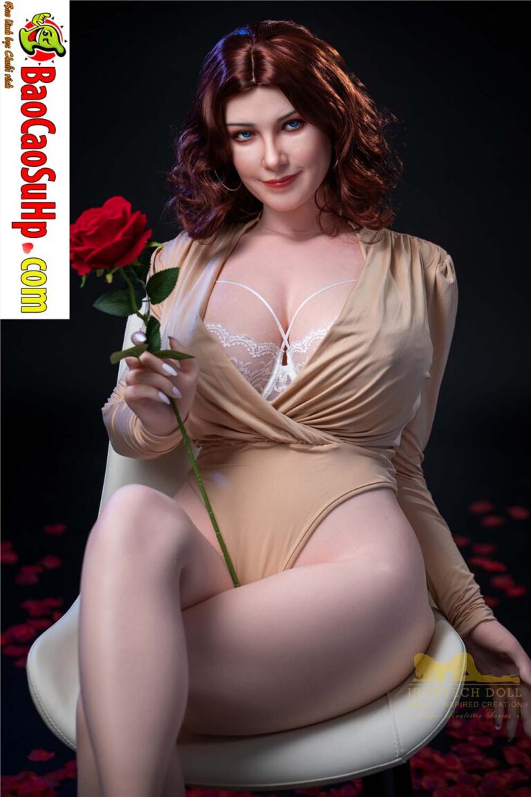 Búp bê tình dục Full silicone Irontech Doll Roxanne béo xinh sắc sảo 1m60