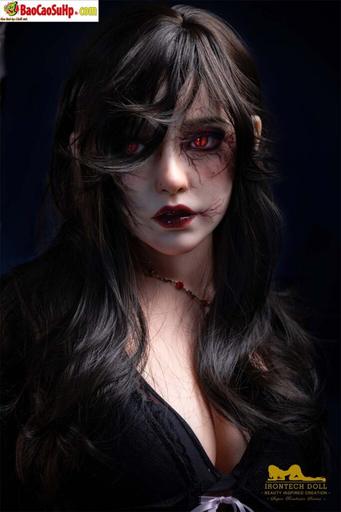 Búp bê tình dục IronTech Doll Carmilla bộ sưu tập Halloween 1m67 natural