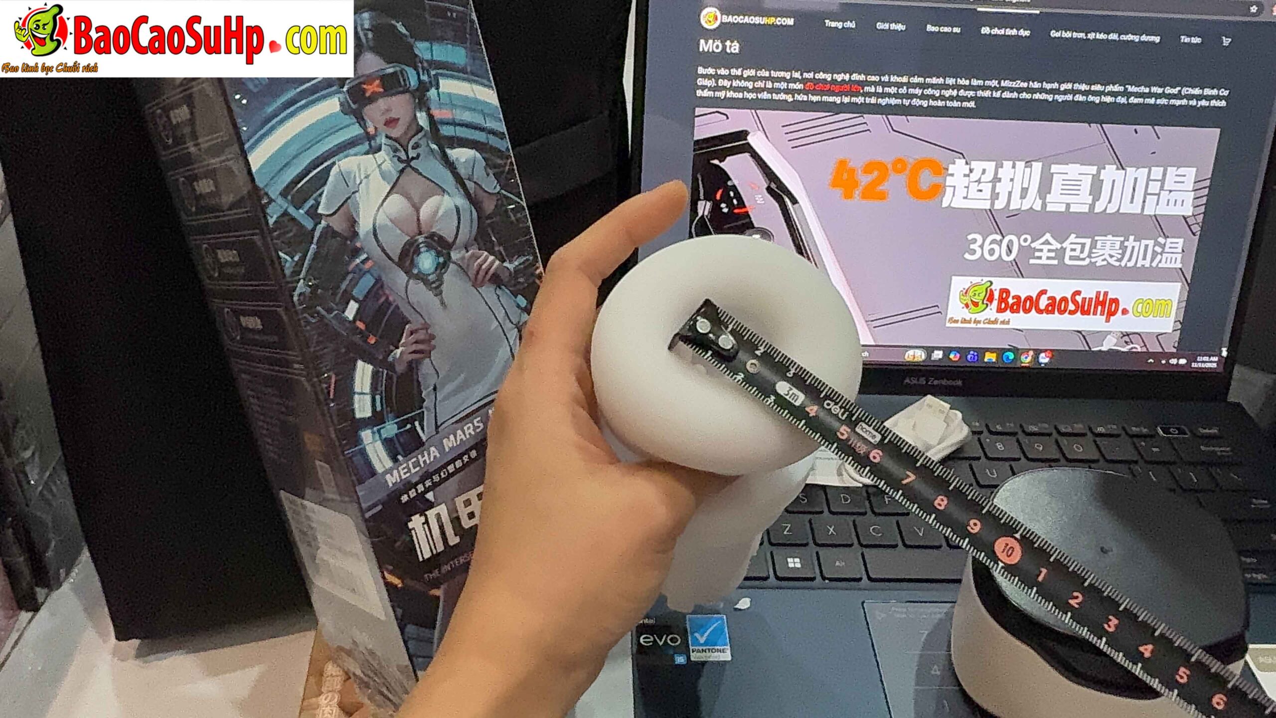 Coc thu dam tu dong Mizzzee Mecha War God X hut rung man cam ung 1 scaled - Cốc thủ dâm tự động Mizzzee Mecha War God-X hút rung màn cảm ứng